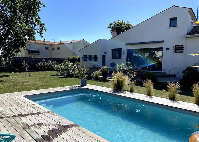 Havre De Paix Quartier Du Parc Meuble De Tourisme Classee 4 Etoiles 펜션 로양